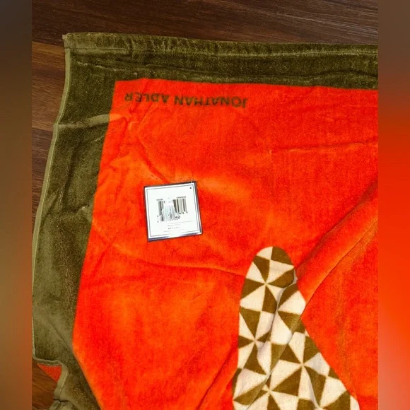Jonathan Adler Reversable Turtle Print Beach Towel NWT